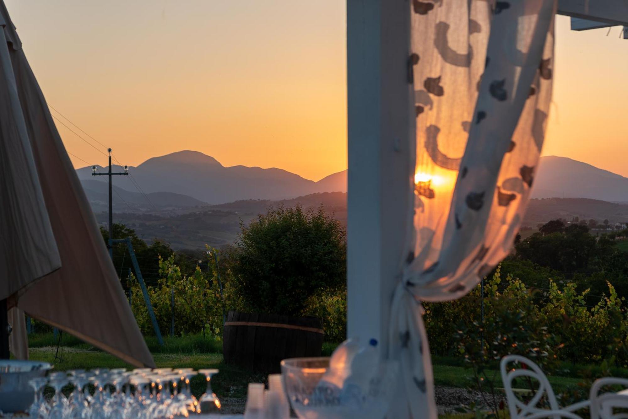 Casa Grimaldi Boutique Hotel & Restaurant Matelica Eksteriør bilde